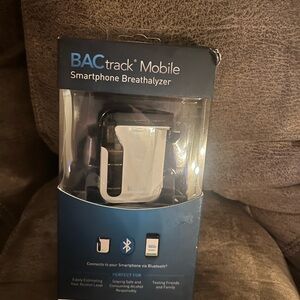 Actra Smartphone Breathalyzer - Black and Silver
